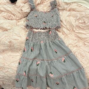 Skirt and crop top set